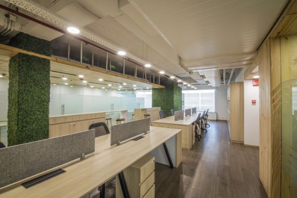 木質(zhì)結構下的新能源辦公室設計